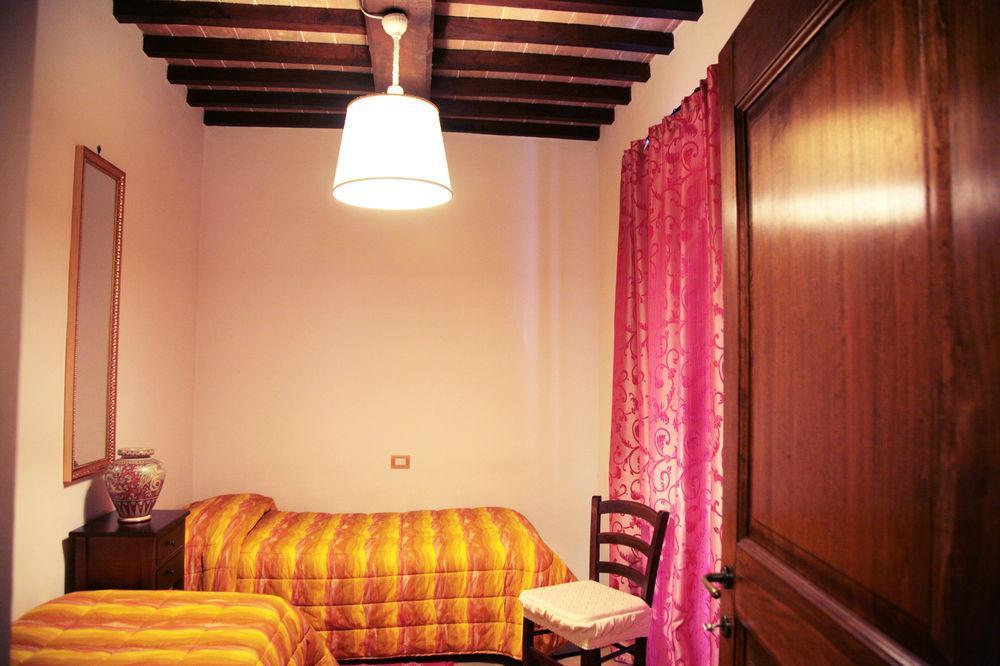Agriturismo Ponte Di Riocchio Gubbio Dış mekan fotoğraf