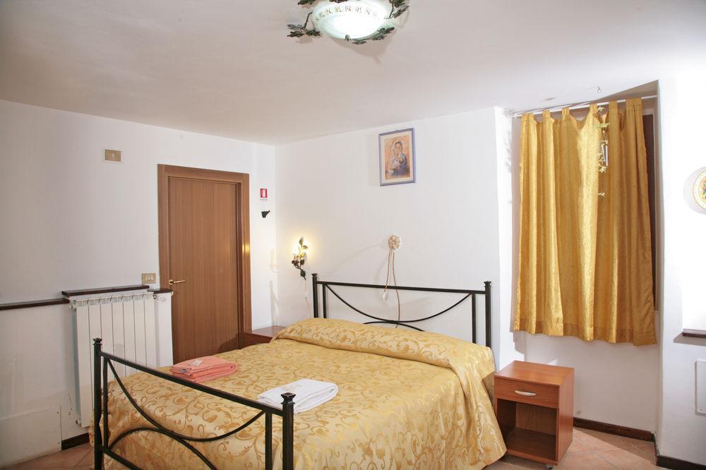 Agriturismo Ponte Di Riocchio Gubbio Dış mekan fotoğraf